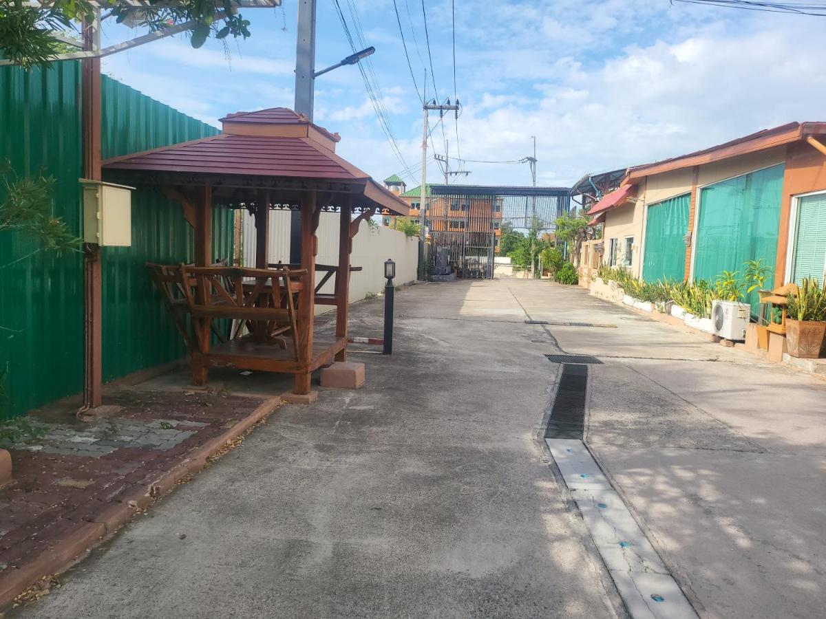 Ekaluk Place Inn 파타야 외부 사진